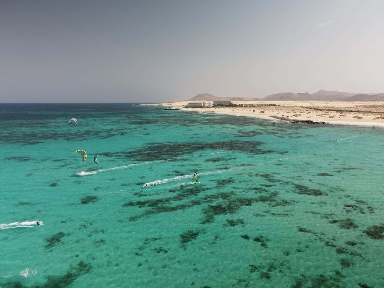 Kitesurf & surf instructors winter 2026-2027