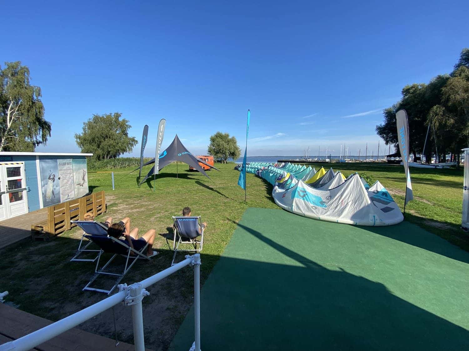 Wir suchen Windsurf- & Wing-Lehrer:innen und Praktikant:innen! (German speaking only!) - Image 2