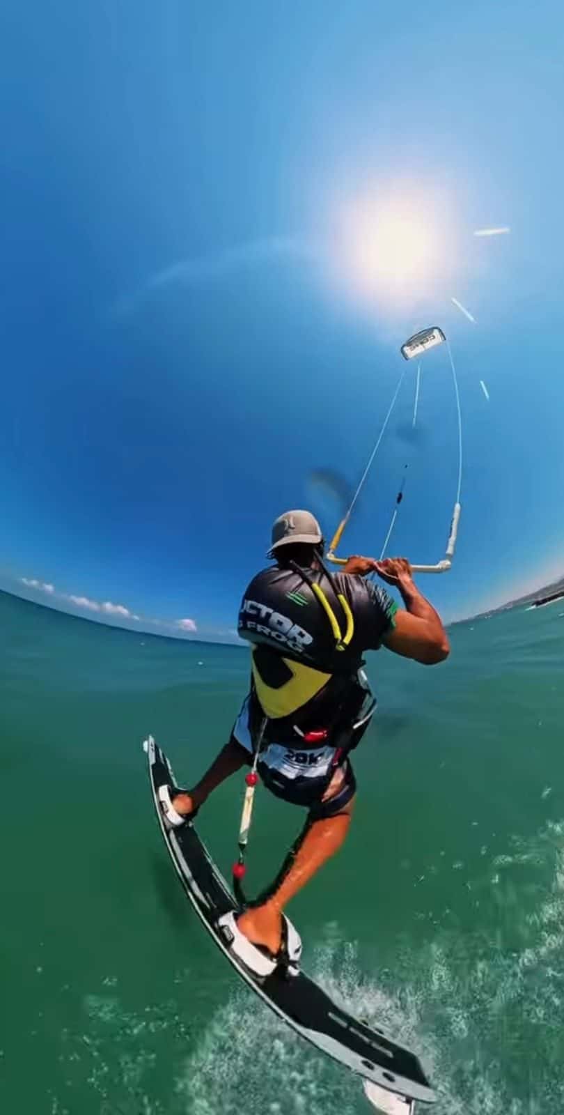 KITESURF & WINGFOIL INSTRUCTOR - Lebanon- FLYING FROG - Image 3