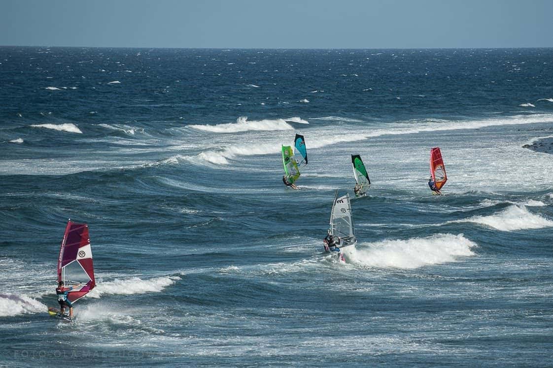 Windsurfing and wingfoiling instructor - Gran Canaria - winter season 2026/2027